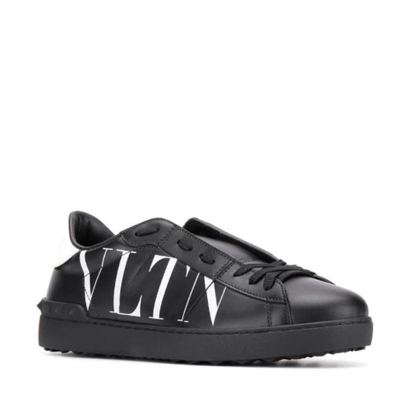 Valentino Garavani Mens Sneakers Black - Picture 2 of 8